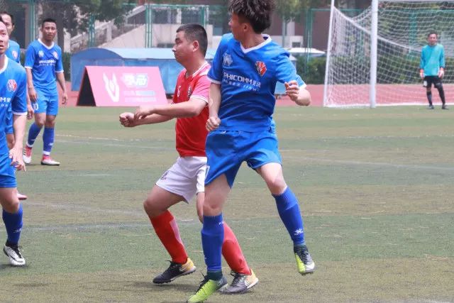 周琦14+16广东轻取首钢夺9连胜 曾凡博11+7