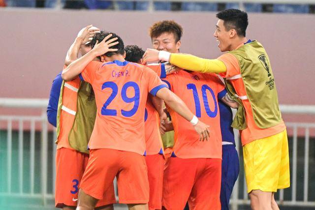 爱德华兹43分约基奇32+8+9 森林狼力克掘金1-0